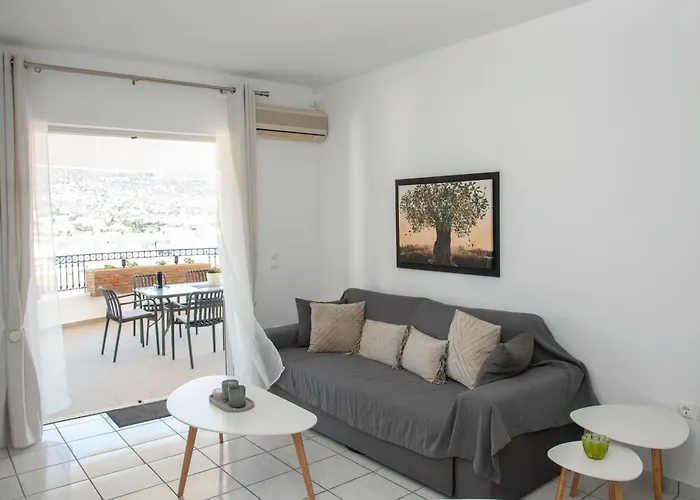 Anthilia\'S House