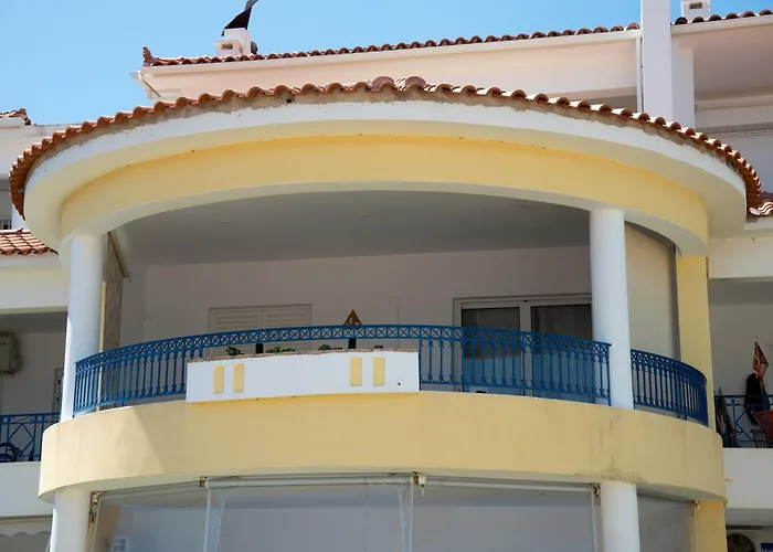 Anthilia\'S House